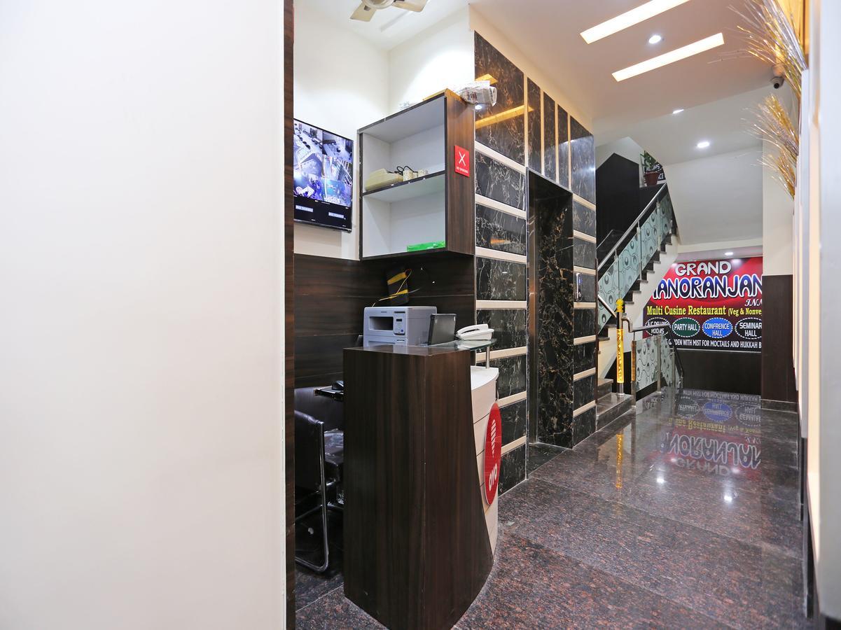 Oyo 10360 Hotel Grand Manoranjan Gorakhpur Exterior photo