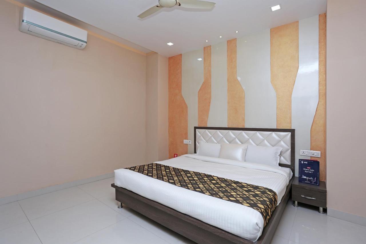 Oyo 10360 Hotel Grand Manoranjan Gorakhpur Exterior photo