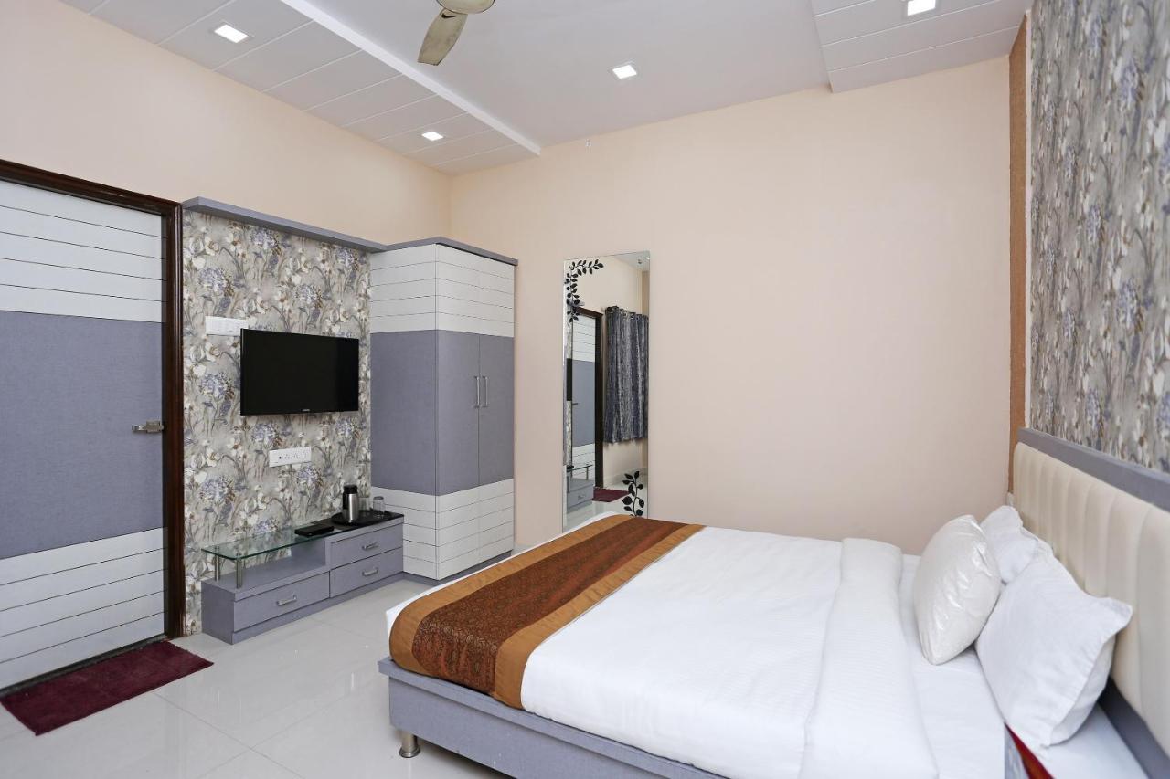 Oyo 10360 Hotel Grand Manoranjan Gorakhpur Exterior photo