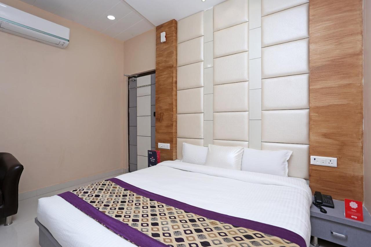Oyo 10360 Hotel Grand Manoranjan Gorakhpur Exterior photo
